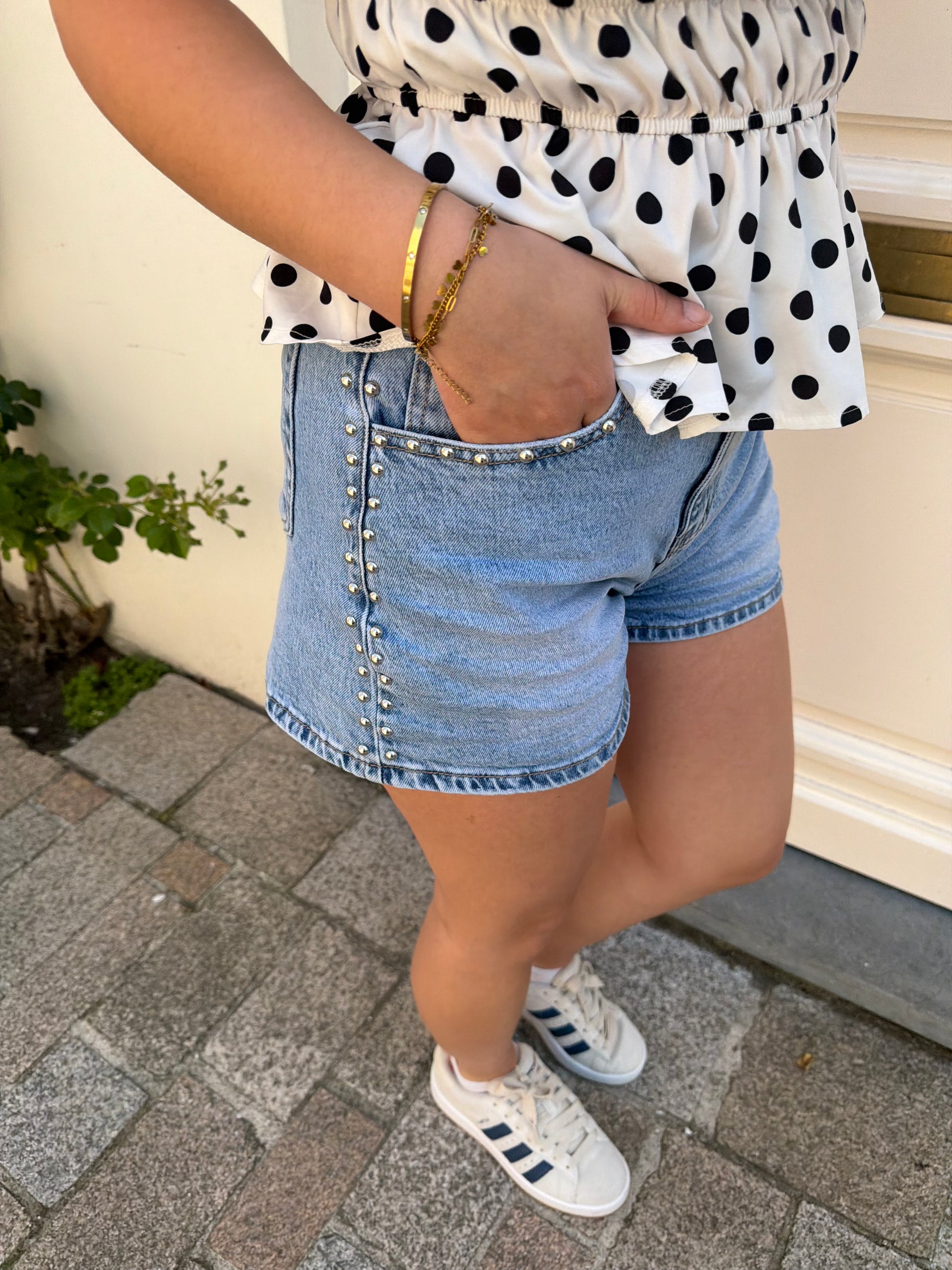 Studs denim short