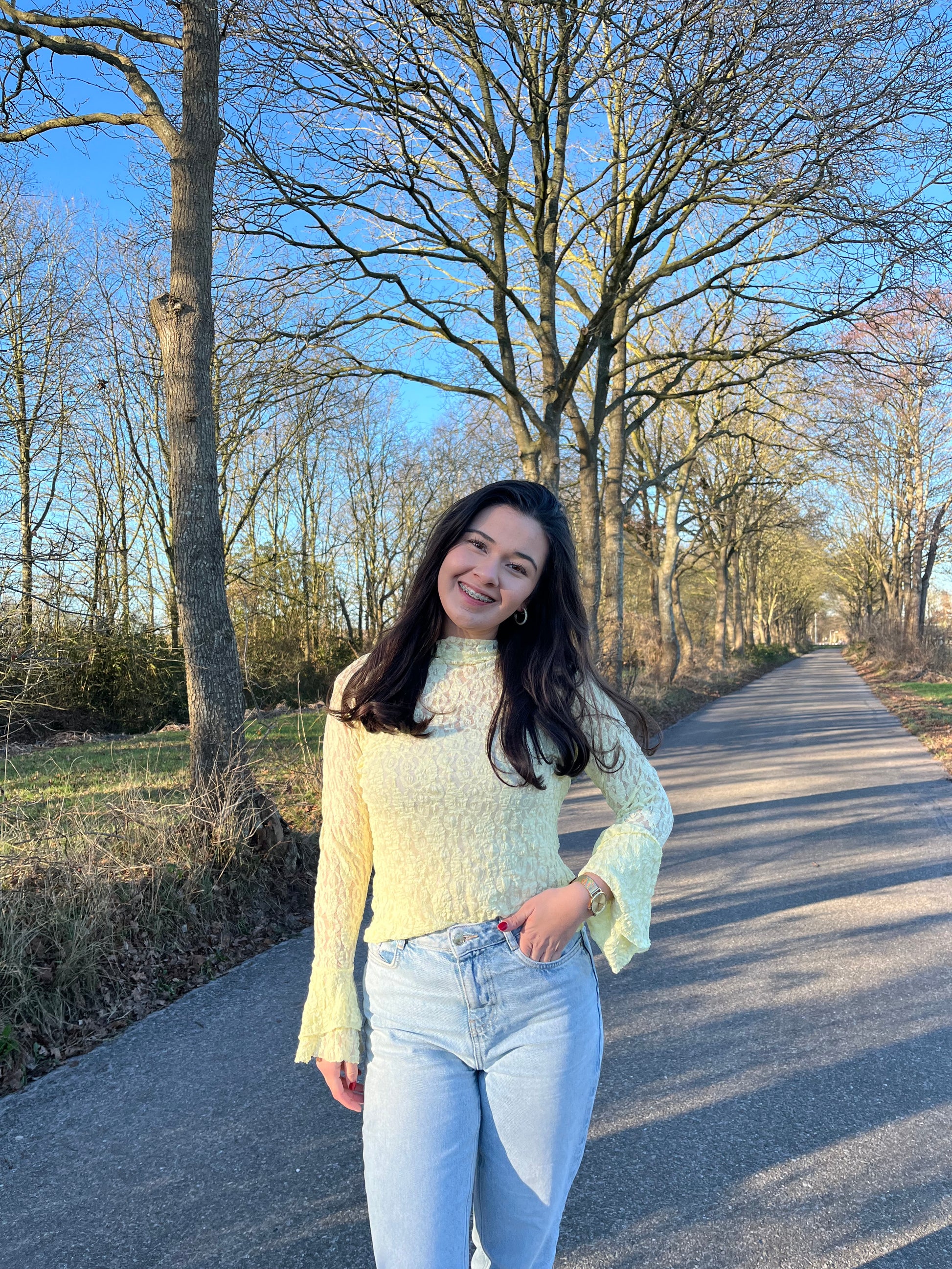 Kanten top flared mouw Macy