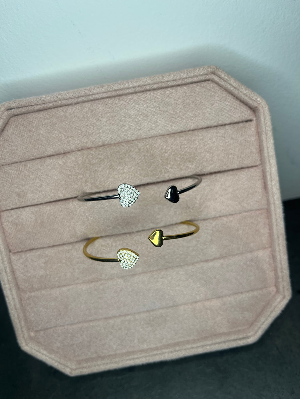 Bangle armband hartjes diamant