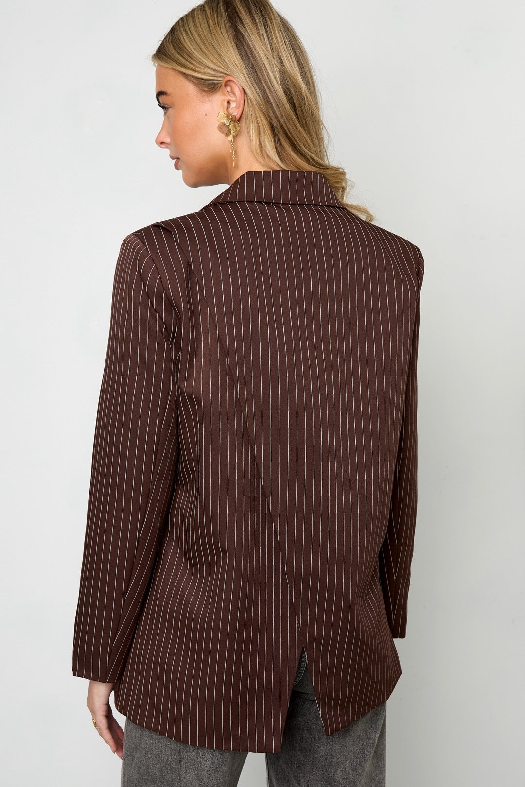 Back detail blazer bruin