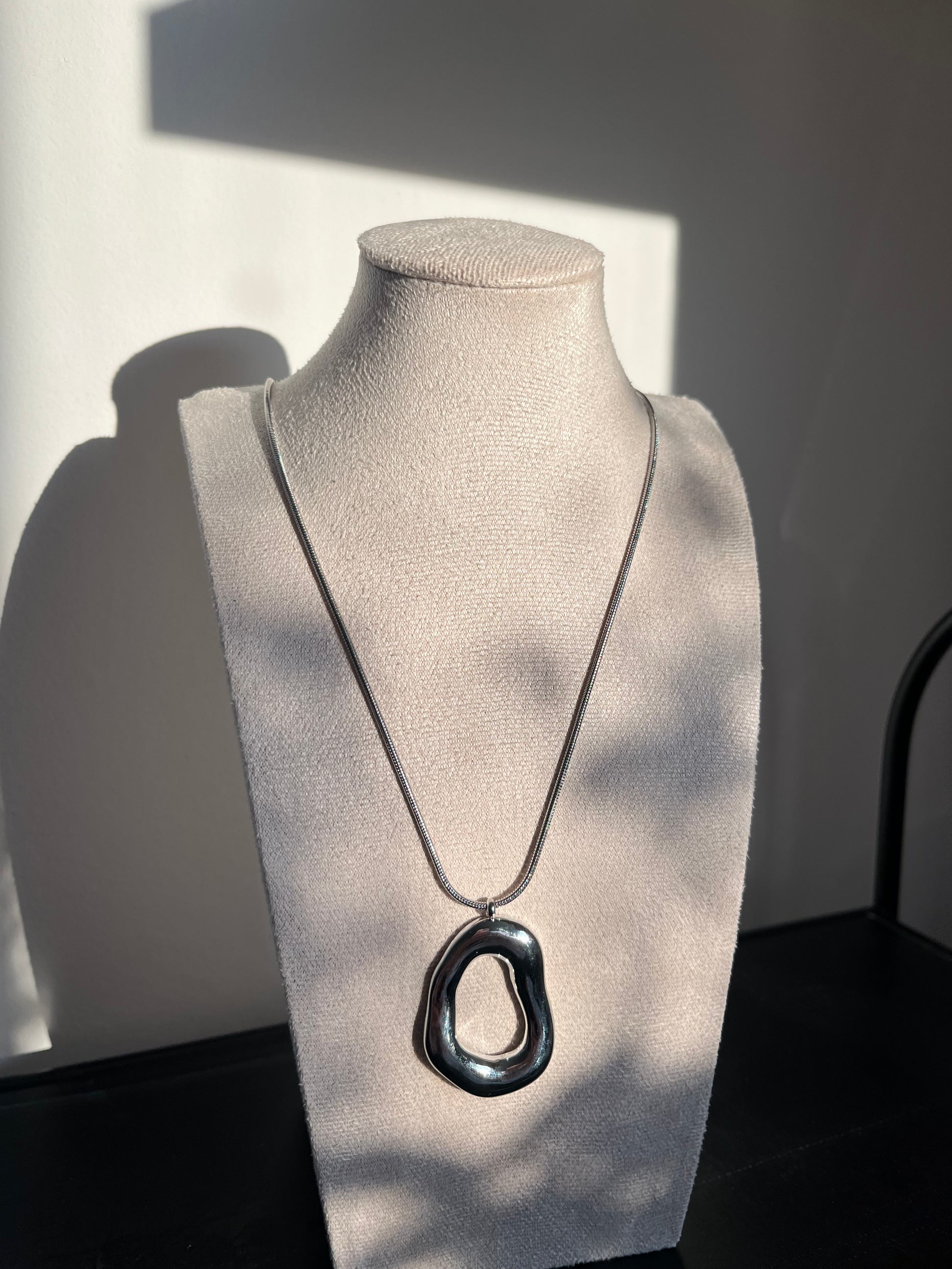 Sole ketting I zilver