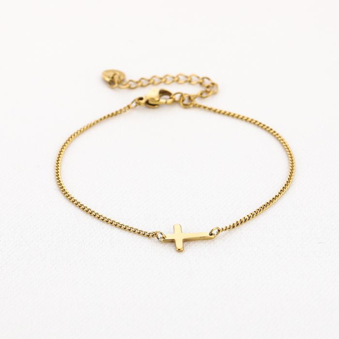 Armband met kruisje